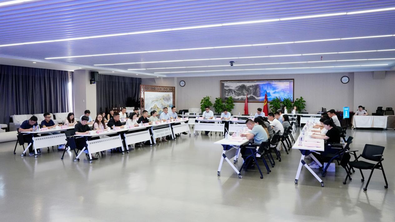 濟(jì)南市醫(yī)療器械行業(yè)協(xié)會(huì)第一屆第二次理事會(huì)成功舉辦